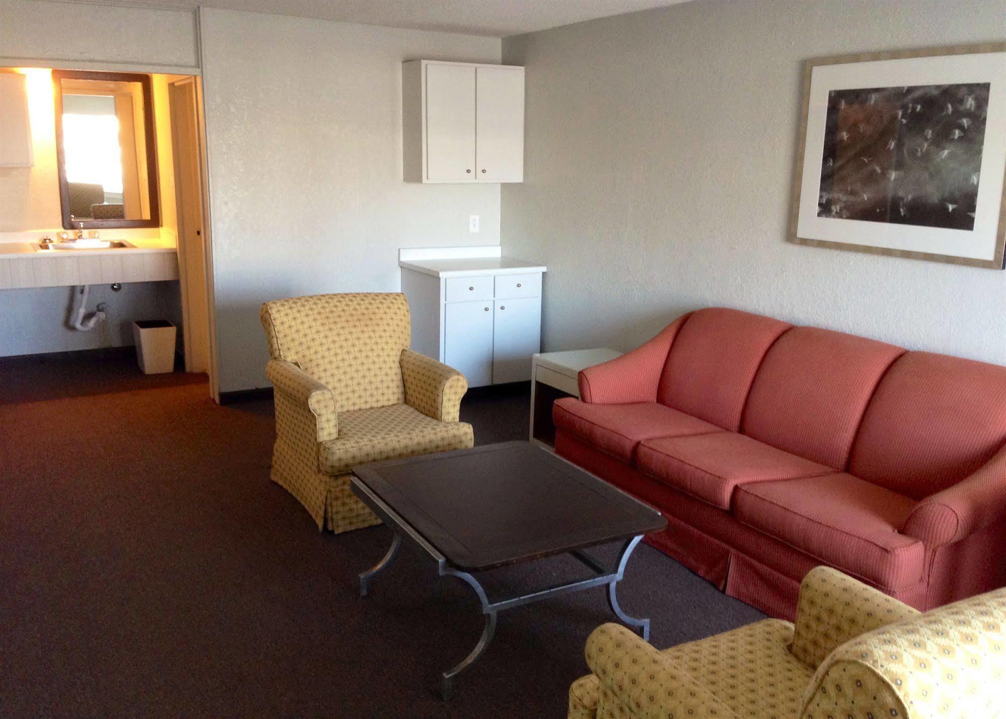 Country Hearth Inn And Suites 파두카 외부 사진